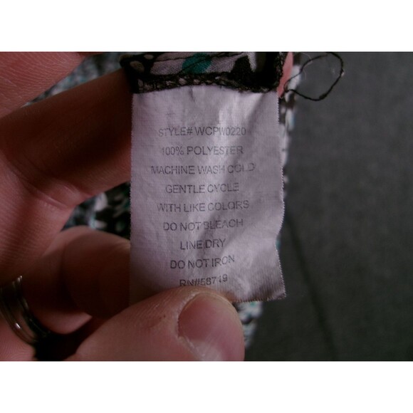 Notations Blouse Womens 1X Black Teal White Floral Short Sleeve Button Flowy - Picture 8 of 10